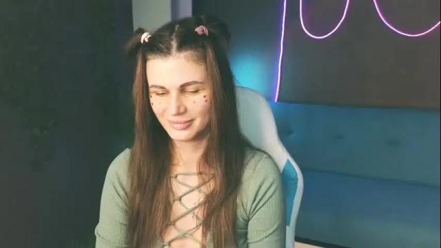 Image 8 of emilytucker Stream on Chaturbate on 1 month ago