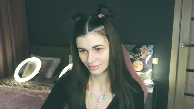 Image 12 of emilytucker Stream on Chaturbate on 1 month ago