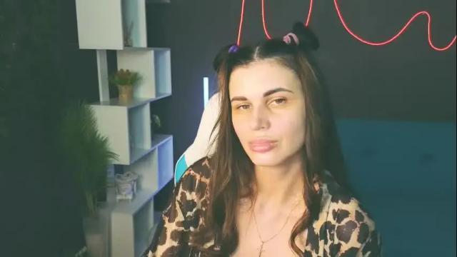 Image 12 of emilytucker Stream on Chaturbate on 1 month ago