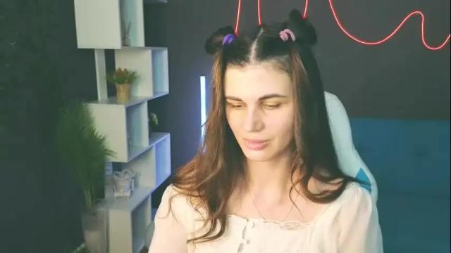 Image 8 of emilytucker Stream on Chaturbate on 1 month ago