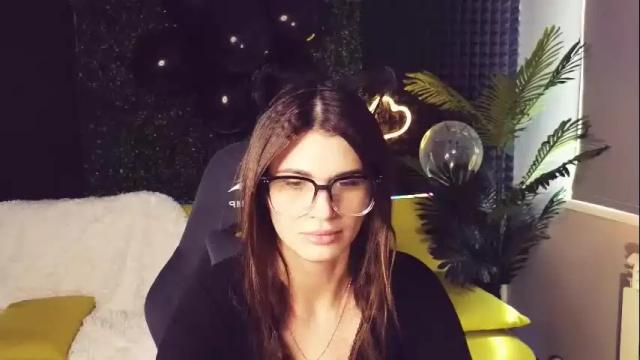 Image 10 of emilytucker Stream on Chaturbate on 1 month ago