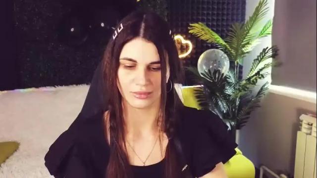 Image 6 of emilytucker Stream on Chaturbate on 1 month ago
