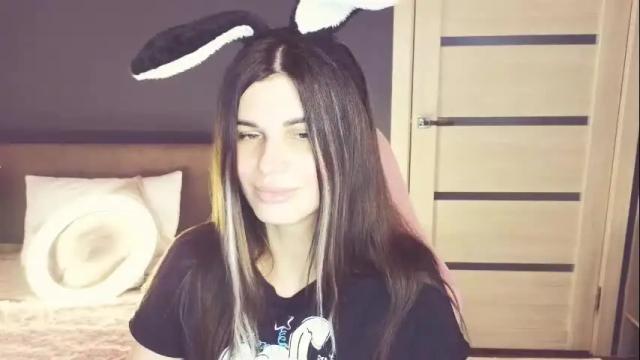 Image 4 of emilytucker Stream on Chaturbate on 22 days ago