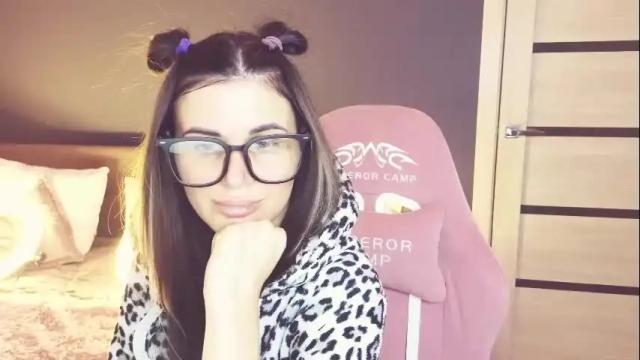 Thumbnail 1, emilytucker's Stream at Chaturbate, 21 days ago