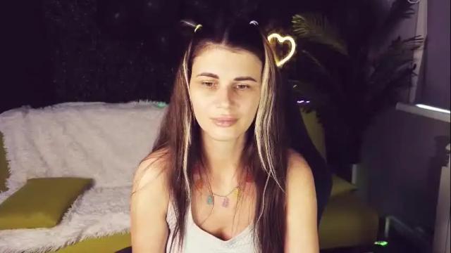 Image 7 of emilytucker Stream on Chaturbate on 5 days ago