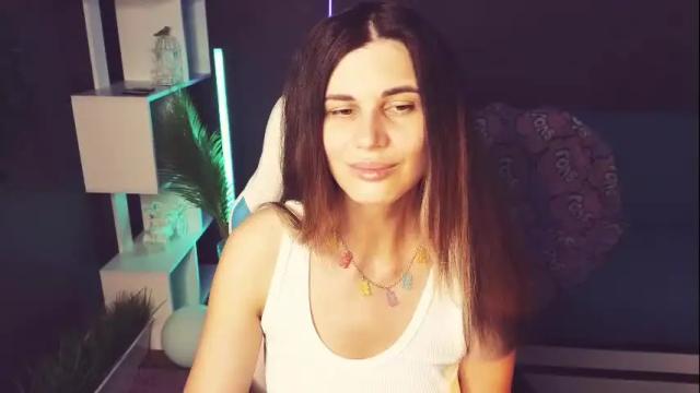 Image 12 of emilytucker Stream on Chaturbate on 1 day ago