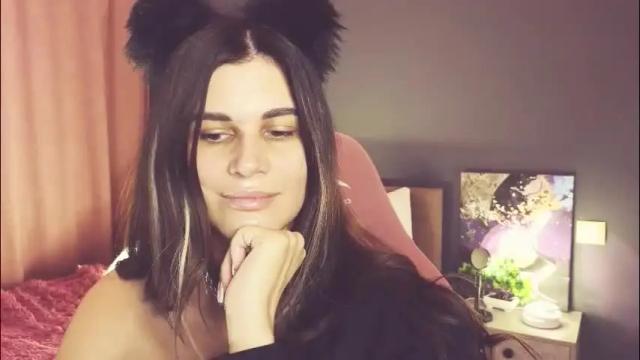 Image 10 of emilytucker Stream on Chaturbate on 2 months ago