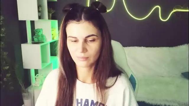 Image 10 of emilytucker Stream on Chaturbate on 1 month ago