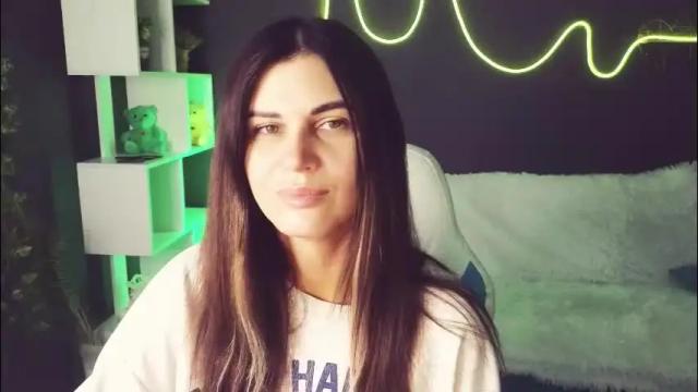 Image 6 of emilytucker Stream on Chaturbate on 1 month ago