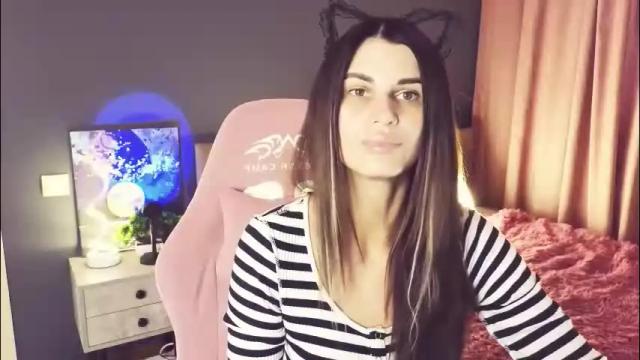 Image 7 of emilytucker Stream on Chaturbate on 1 month ago