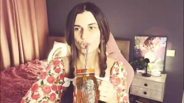 Image 8 of emilytucker Stream on Chaturbate on 1 month ago