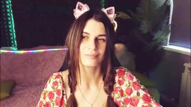 Image 2 of emilytucker Stream on Chaturbate on 1 month ago