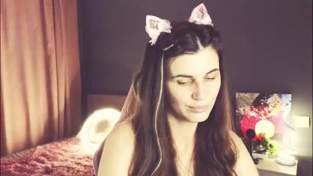 Image 6 of emilytucker Stream on Chaturbate on 1 month ago