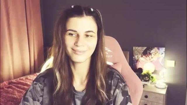 Image 12 of emilytucker Stream on Chaturbate on 1 month ago