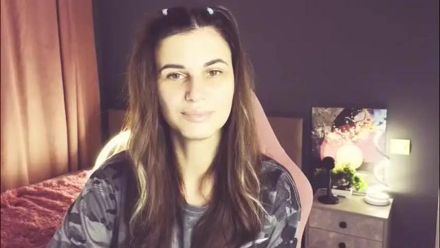 Image 7 of emilytucker Stream on Chaturbate on 1 month ago