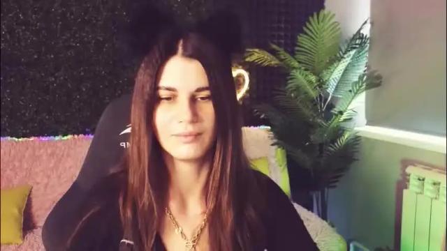 Image 12 of emilytucker Stream on Chaturbate on 29 days ago