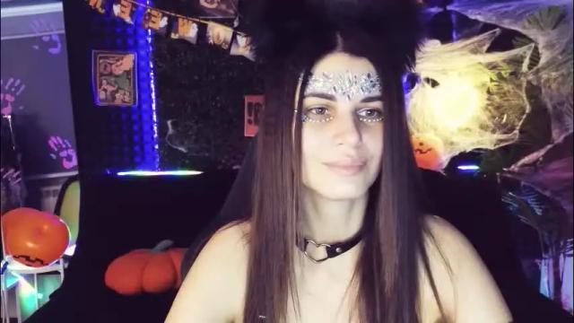 Image 2 of emilytucker Stream on Chaturbate on 7 days ago