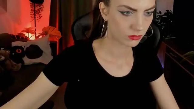 Image 6 of emilywiled Stream on Chaturbate on 1 month ago