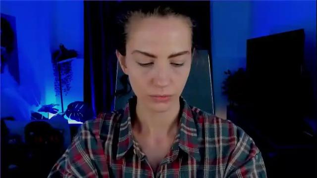 Image 12 of emilywiled Stream on Chaturbate on 6 days ago