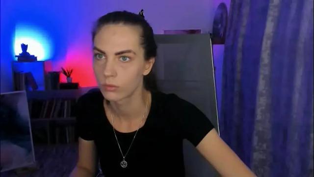 Image 10 of emilywiled Stream on Chaturbate on 4 months ago