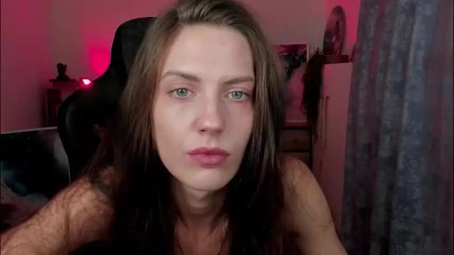 Image 6 of emilywiled Stream on Chaturbate on 4 months ago