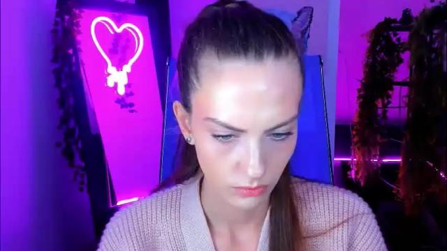 Image 6 of emilywiled Stream on Chaturbate on 4 months ago