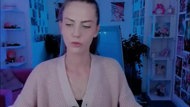 Image 12 of emilywiled Stream on Chaturbate on 4 months ago