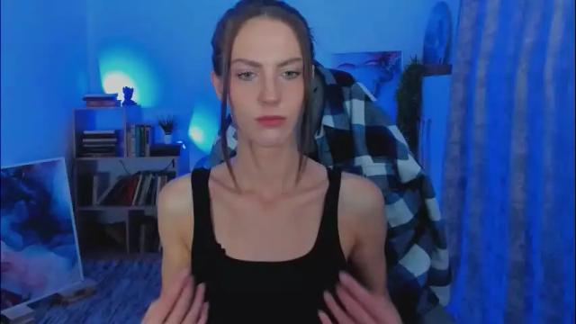Image 6 of emilywiled Stream on Chaturbate on 3 months ago
