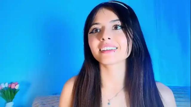 Image 3 of emilywithe_ Stream on Chaturbate on 2 months ago