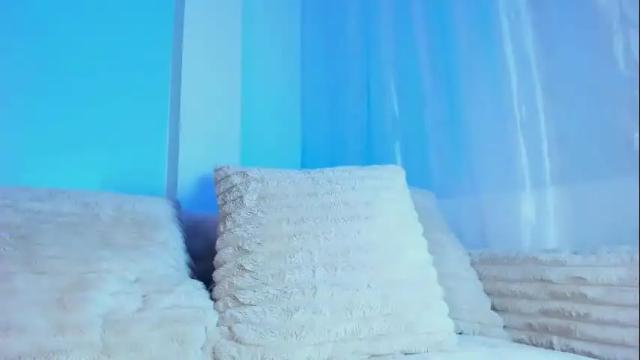 Image 8 of emilywithe_ Stream on Chaturbate on 24 days ago