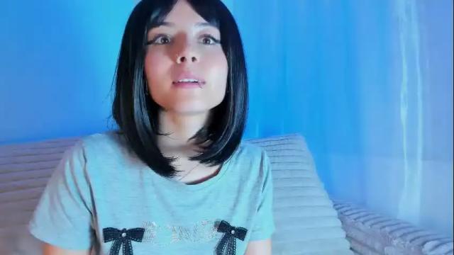 Image 11 of emilywithe_ Stream on Chaturbate on 22 days ago