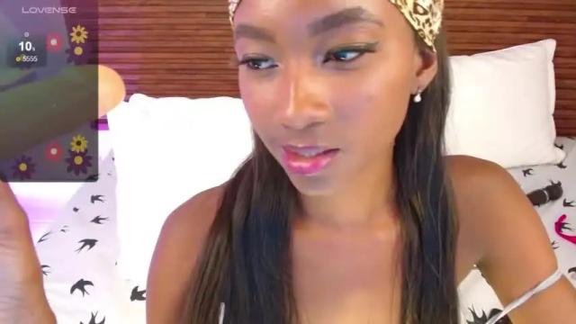 Image 8 of emilyyjackson Stream on Chaturbate on 15 months ago