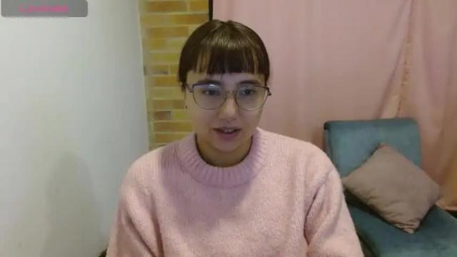 Image 6 of emitaa17228 Stream on Chaturbate on 13 months ago