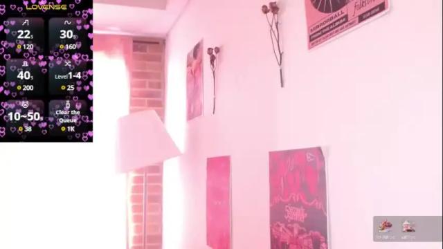 Image 10 of emitaa17228 Stream on Chaturbate on 1 month ago
