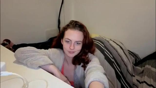 Image 3 of emliyjamesmjb Stream on Chaturbate on 1 month ago