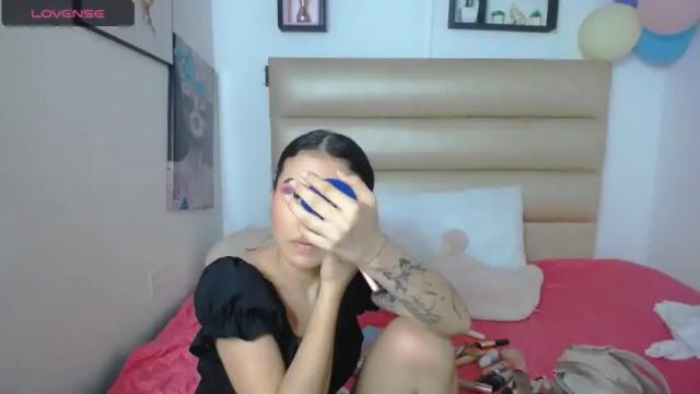 Image 10 of emma69__ Stream on Chaturbate on 18 months ago