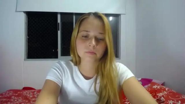Image 10 of emma69sun Stream on Chaturbate on 16 months ago