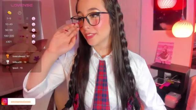 Image 11 of emma__rossi Stream on Chaturbate on 23 months ago