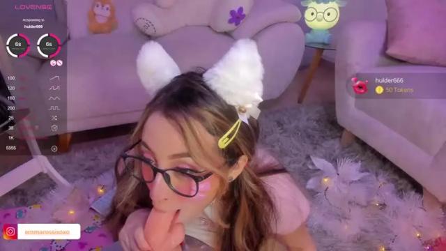 Image 12 of emma__rossi Stream on Chaturbate on 22 months ago