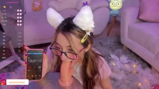 Image 6 of emma__rossi Stream on Chaturbate on 22 months ago