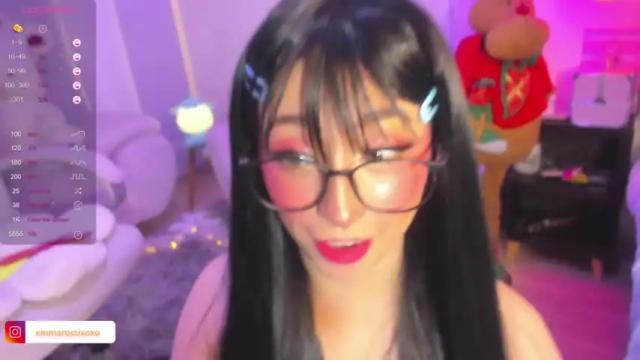 Image 12 of emma__rossi Stream on Chaturbate on 22 months ago