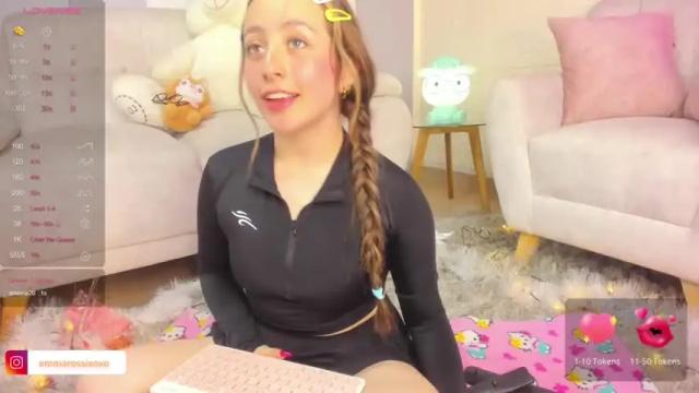 Image 6 of emma__rossi Stream on Chaturbate on 22 months ago