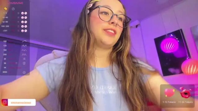 Image 4 of emma__rossi Stream on Chaturbate on 22 months ago