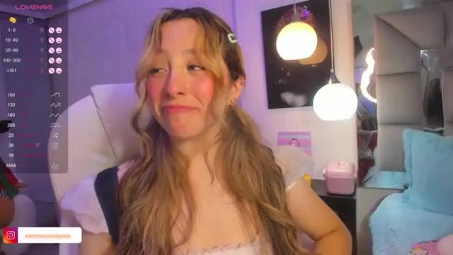 Image 11 of emma__rossi Stream on Chaturbate on 22 months ago