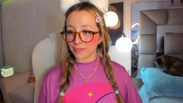 Image 10 of emma__rossi Stream on Chaturbate on 21 months ago