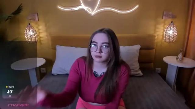 Image 2 of emma_adorablle Stream on Chaturbate on 18 months ago