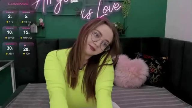 Thumbnail 1, emma_adorablle's Stream at Chaturbate, 17 months ago