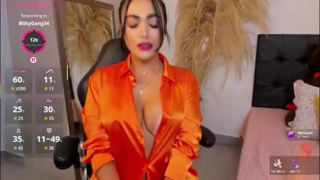 Image 7 of emma_andrew1 Stream on Chaturbate on 2 months ago