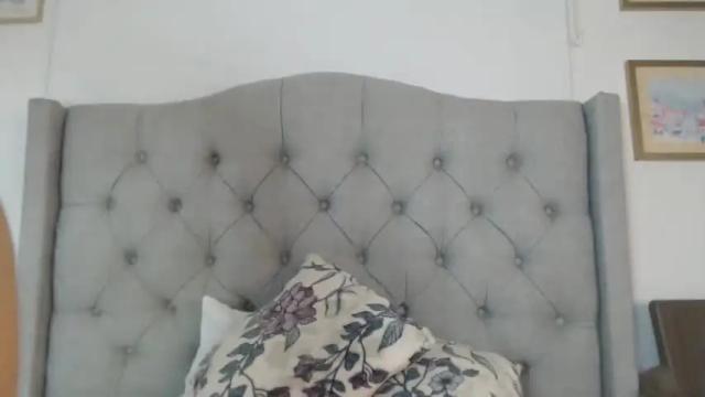 Image 12 of emma_beautifull Stream on Chaturbate on 14 months ago