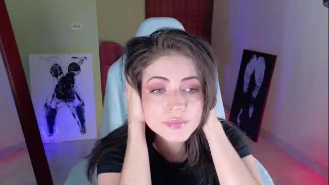 Image 2 of emma_blanco Stream on Chaturbate on 2 days ago